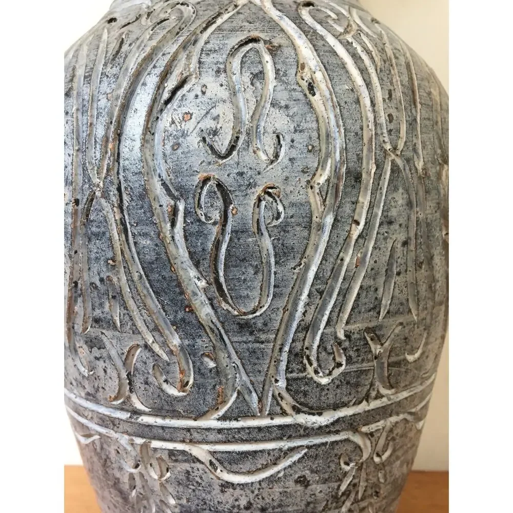 Vtg Hand Thrown Art Studio Earthenware Blue Matte Arabesque 14